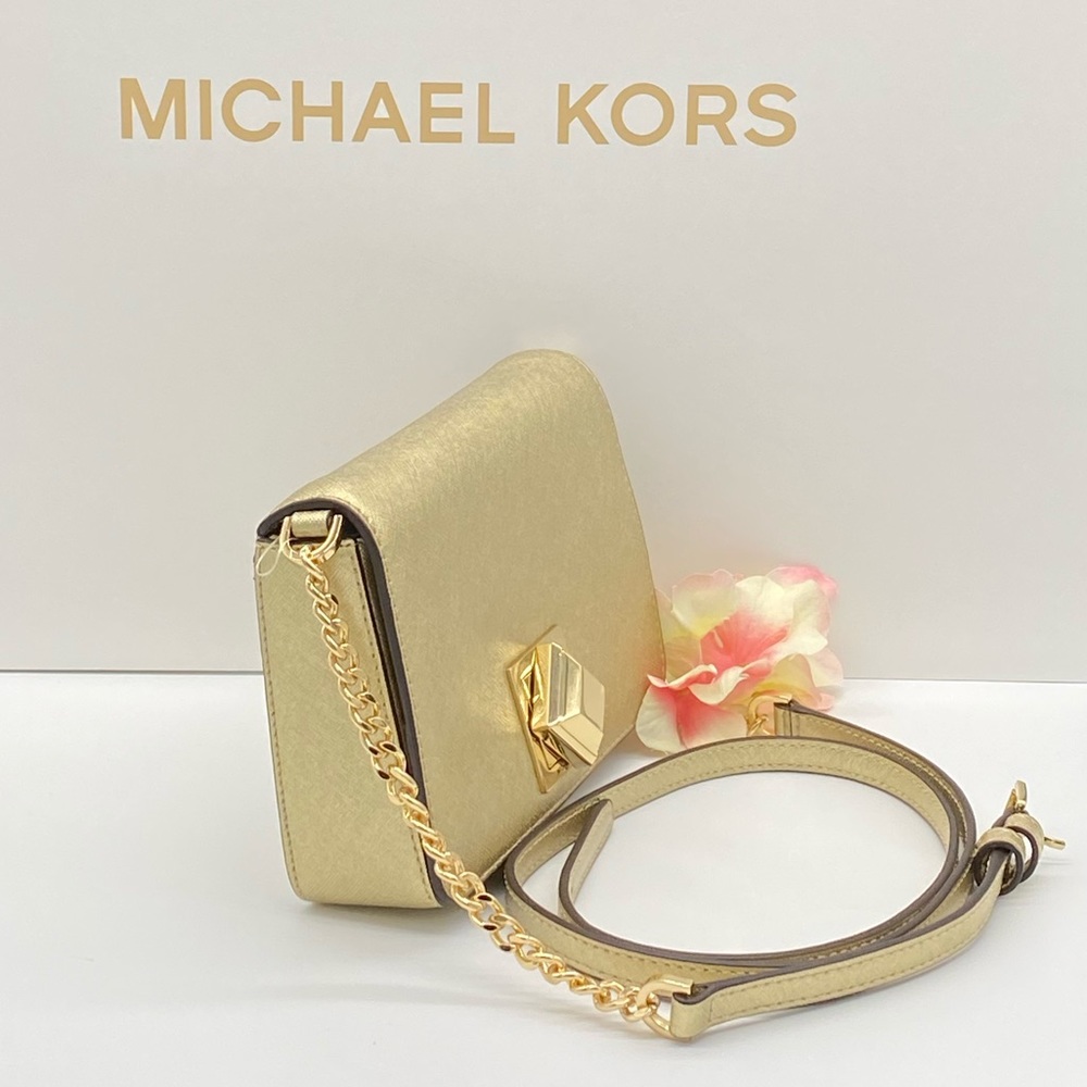 MICHAEL KORS LUNA SMALL CLUTCH XBODY PALE GOLD - Picture 6 of 14